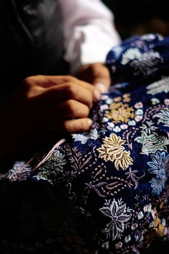 Artisan embroidery